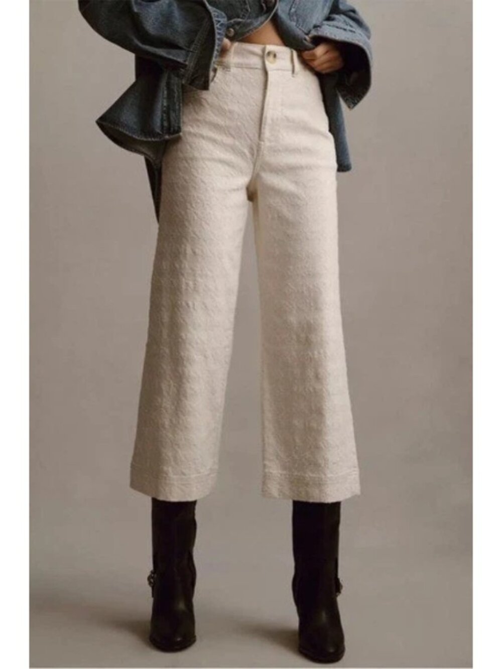 Pilcro Cream Wide-Leg Cropped Jeans